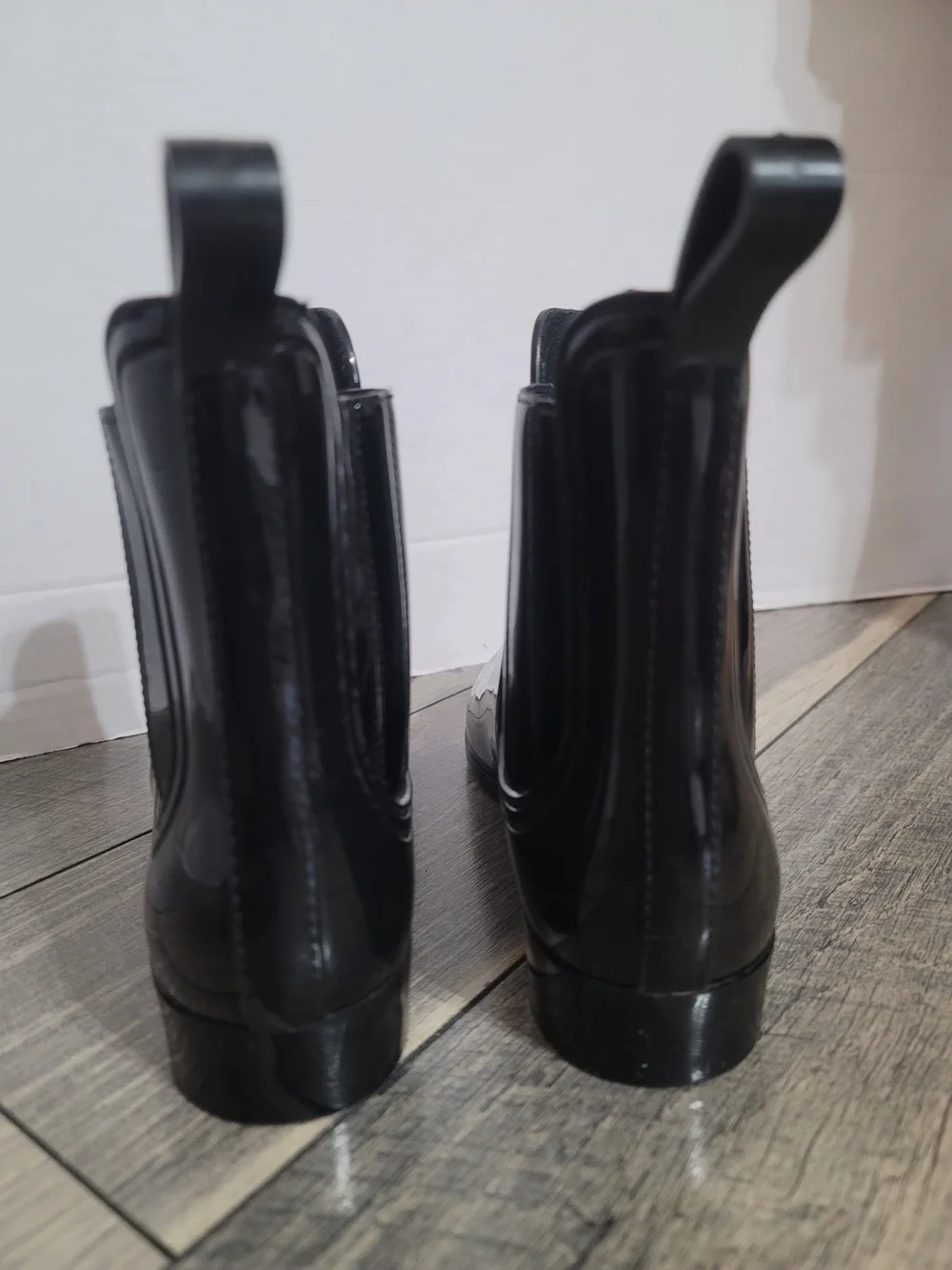 Joie KADA waterproof Glossy Black Chelsea Rain Boots Patent Rubber Elastic Sides